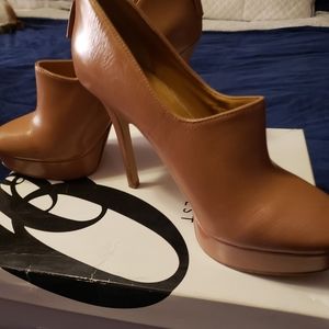 Women's platform heels